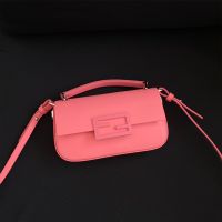 Fendi Baguette Phone Pouch In Calf Leather Pink