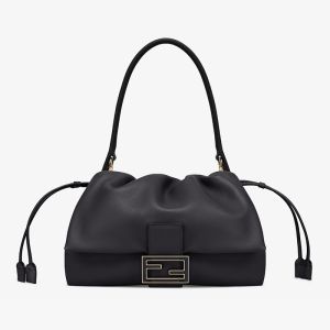 Fendi Medium Mamma Baguette Bag In Nappa Leather Black